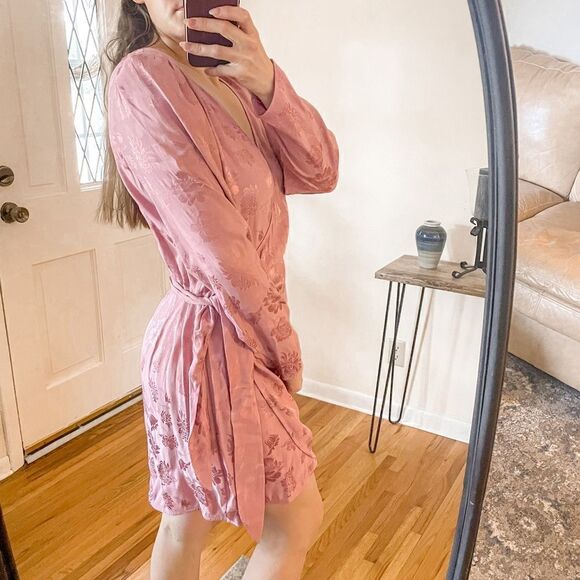 Wilfred Callie Wrap Mini Dress Long Sleeve Pink L - Picture 3 of 8